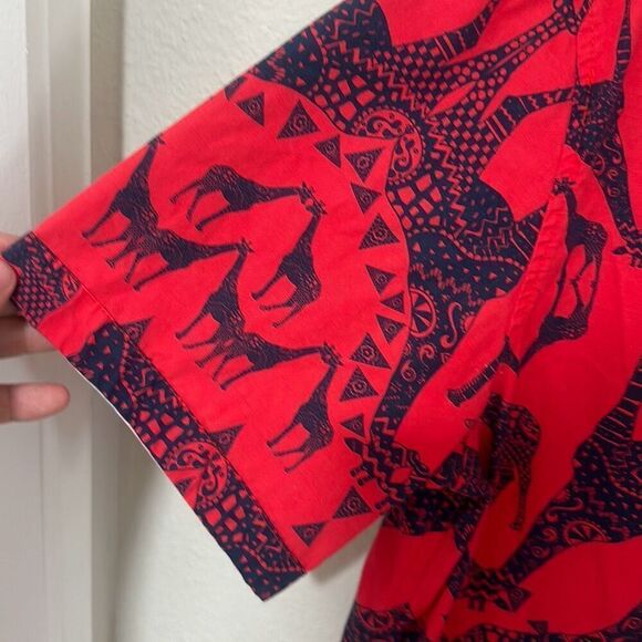LRG Mens Red Tribal Giraffe Print Short Sleeve Button Up Shirt Size Large - Picture 3 of 6